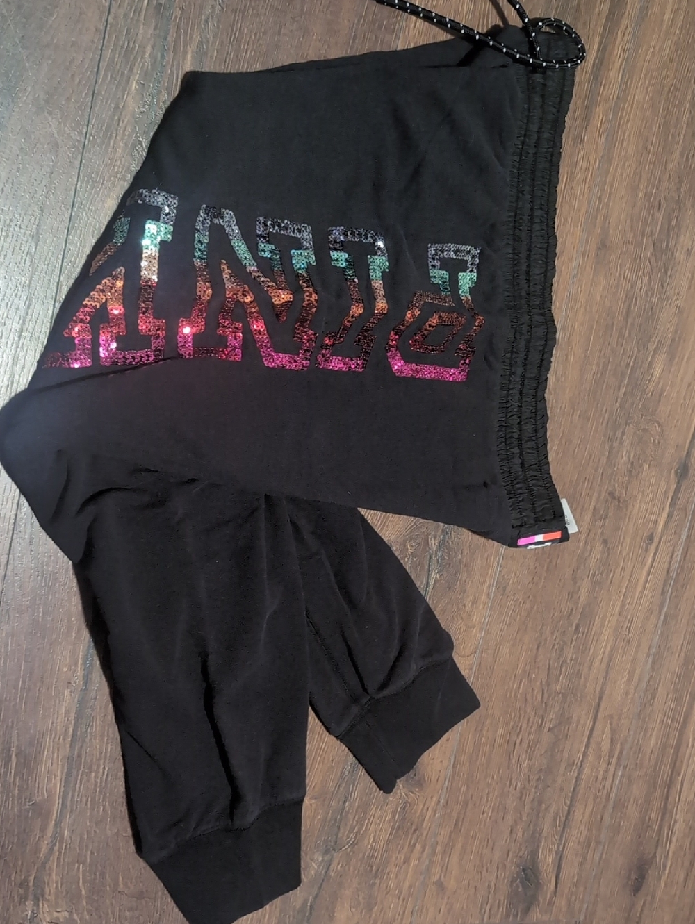 PINK Victoria's Secret Black Sequin Gradient Logo Joggers